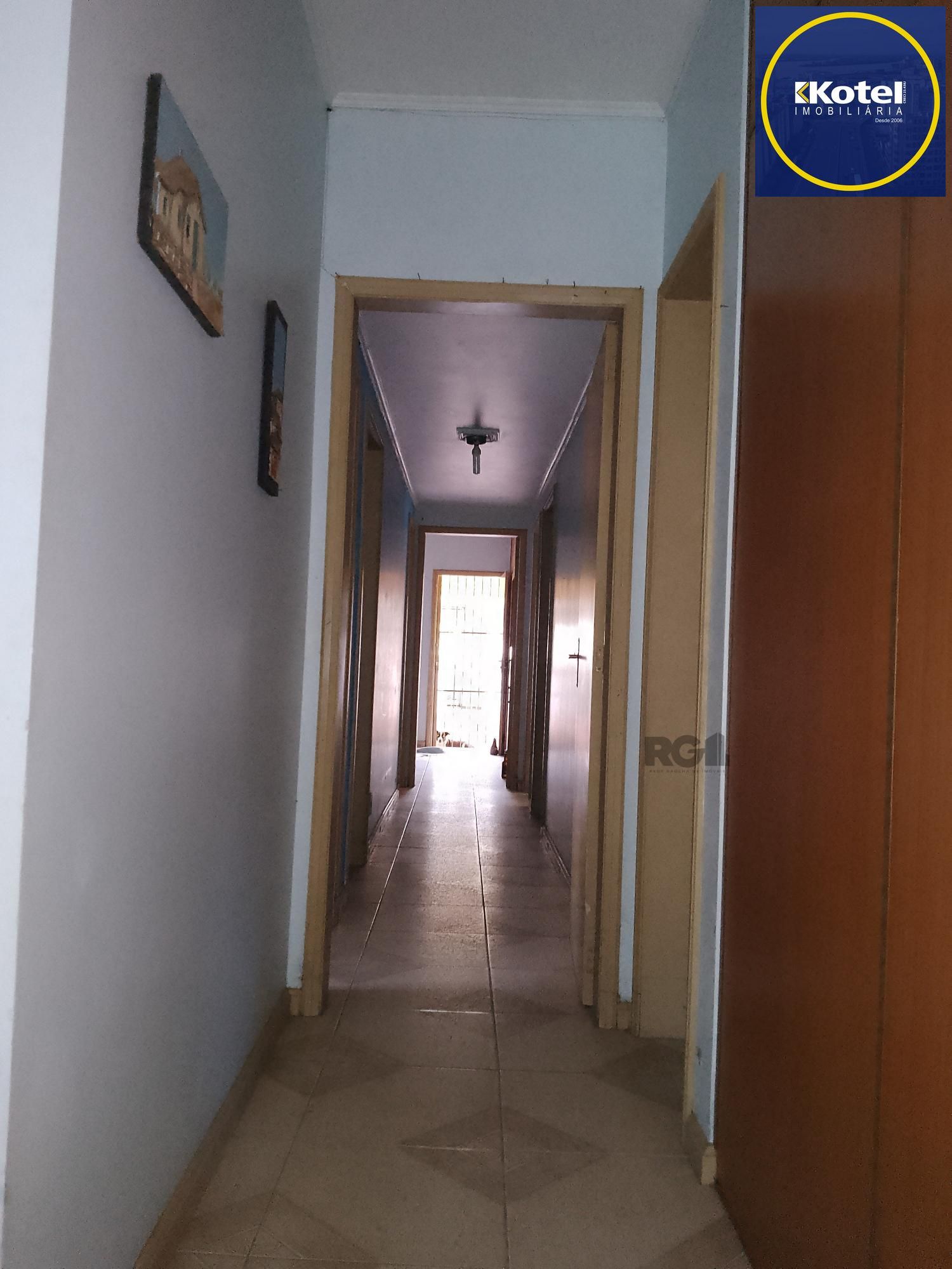Casa 4 dormitórios, terreno com 1639m² à venda no Morro Santana