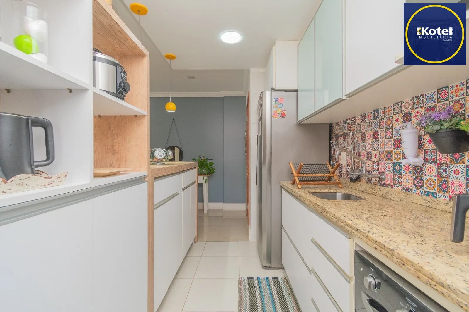 Apartamento com 76m², 2 quartos, 1 suíte, 1 vaga, no bairro Cristo Redentor