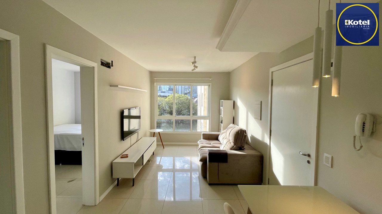 Apartamento 1 Dormitório com Vaga no Petrópolis