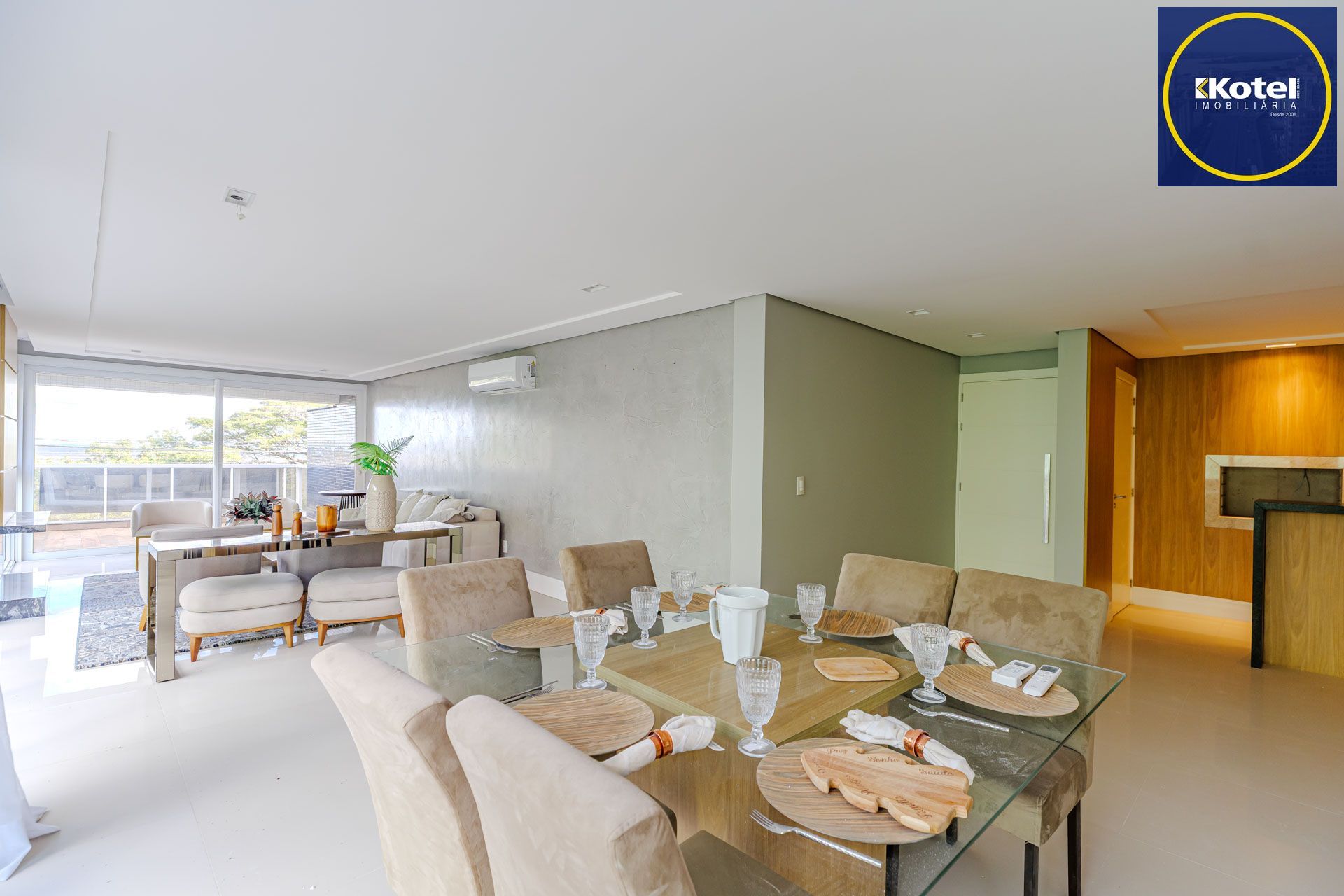 Apartamento 3 dormitórios, sendo 3 suites, - Vila Assunção