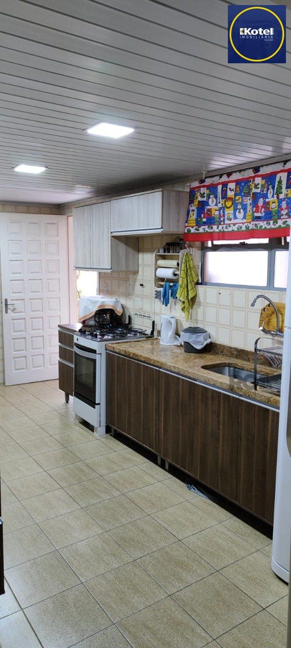 Apartamento 3 Dormitórios,com box, Bairro Jardim São Pedro