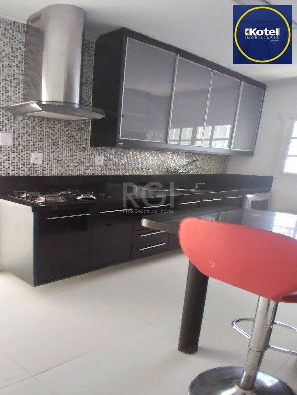 Sobrado para Venda - 162.4m², 3 dormitórios, sendo 1 suites, 2 vagas - Vila Assunção