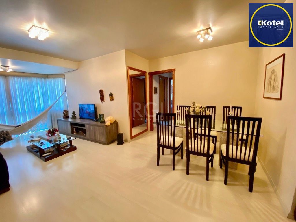 Apartamento Com 2 dormitórios Para comprar , 129 m² - Petrópolis - Porto Alegre