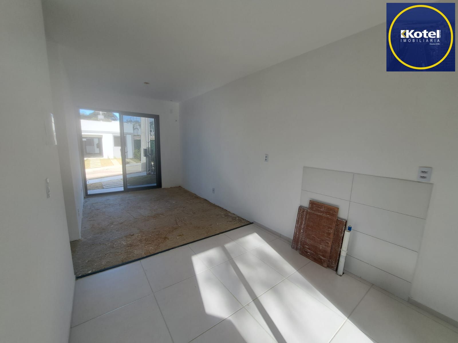 Casa de Condomínio 2 quartos à venda, 42m², Martinica - Viamão