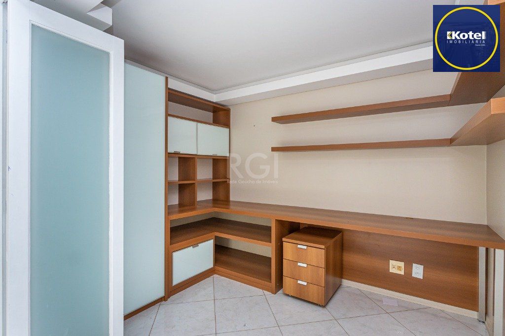 Apartamento para Venda - 141m², 3 dormitórios, sendo 1 suites, 3 vagas - Rio Branco