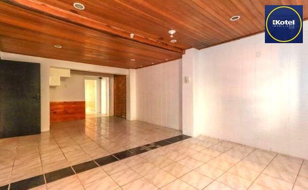 Casa no Menino Deus com 150m²
