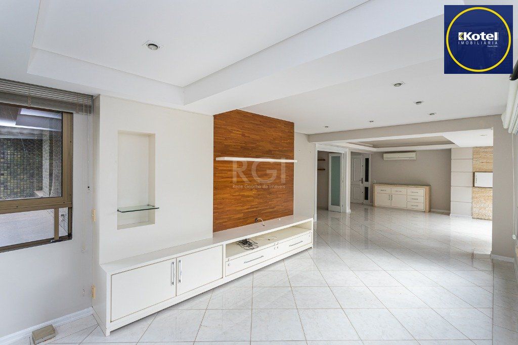 Apartamento para Venda - 141m², 3 dormitórios, sendo 1 suites, 3 vagas - Rio Branco