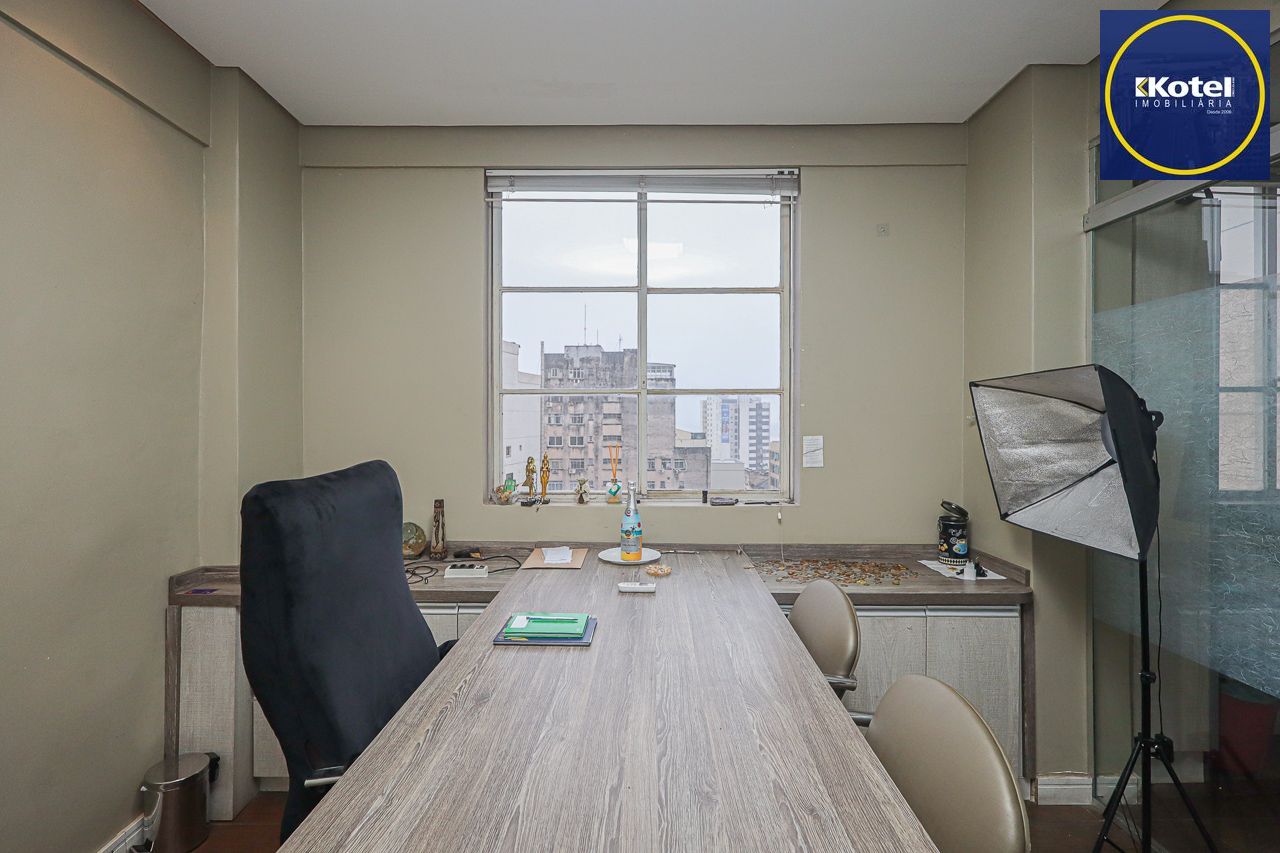 Sala comercial a venda no Centro Histórico