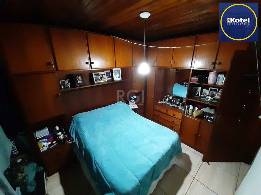Casa com 3 quartos 230m² à venda no Jardim Planalto Porto Alegre