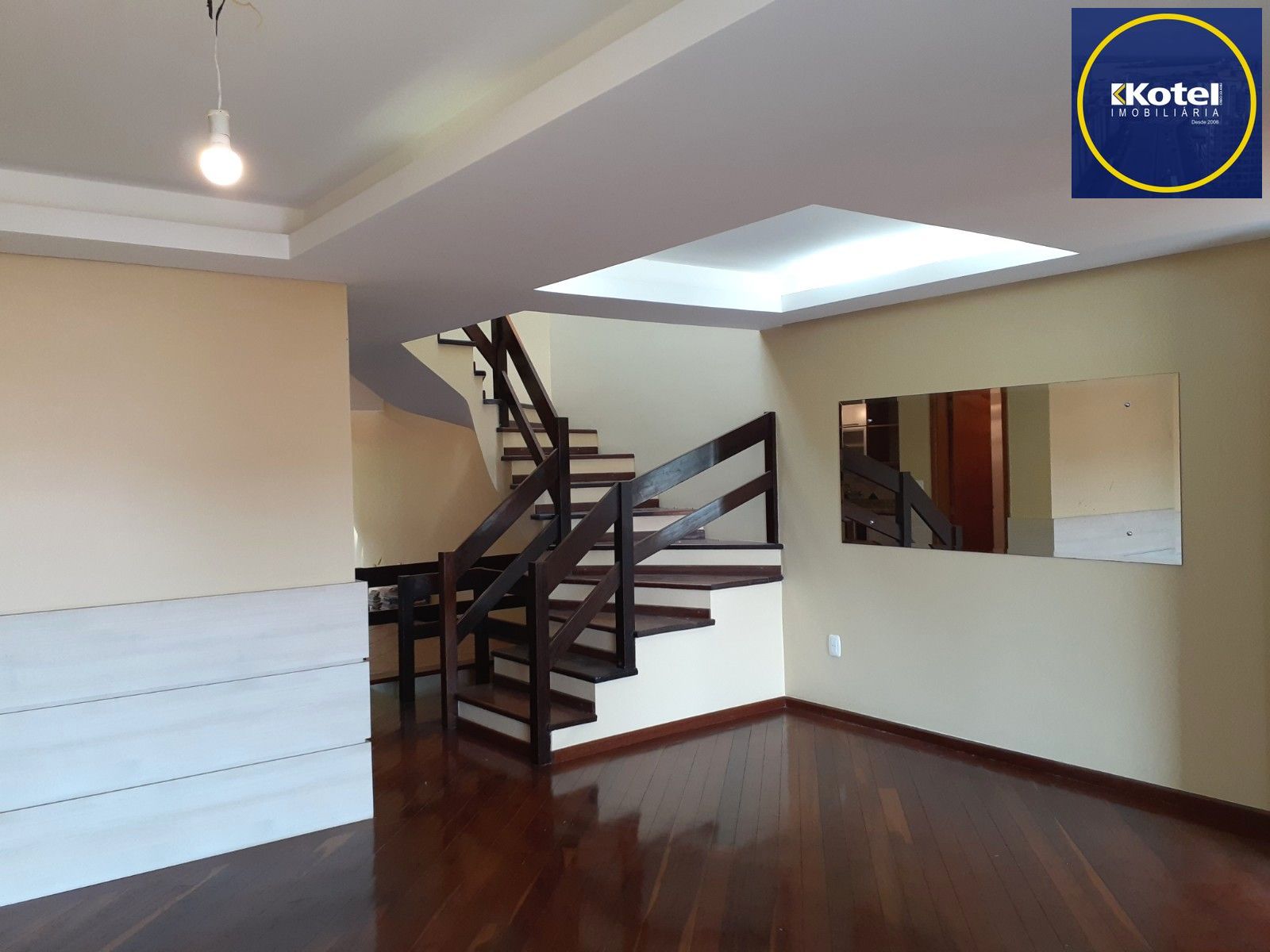 Casa de Condomínio 3 quartos à venda, 160m², Nonoai - Porto Alegre