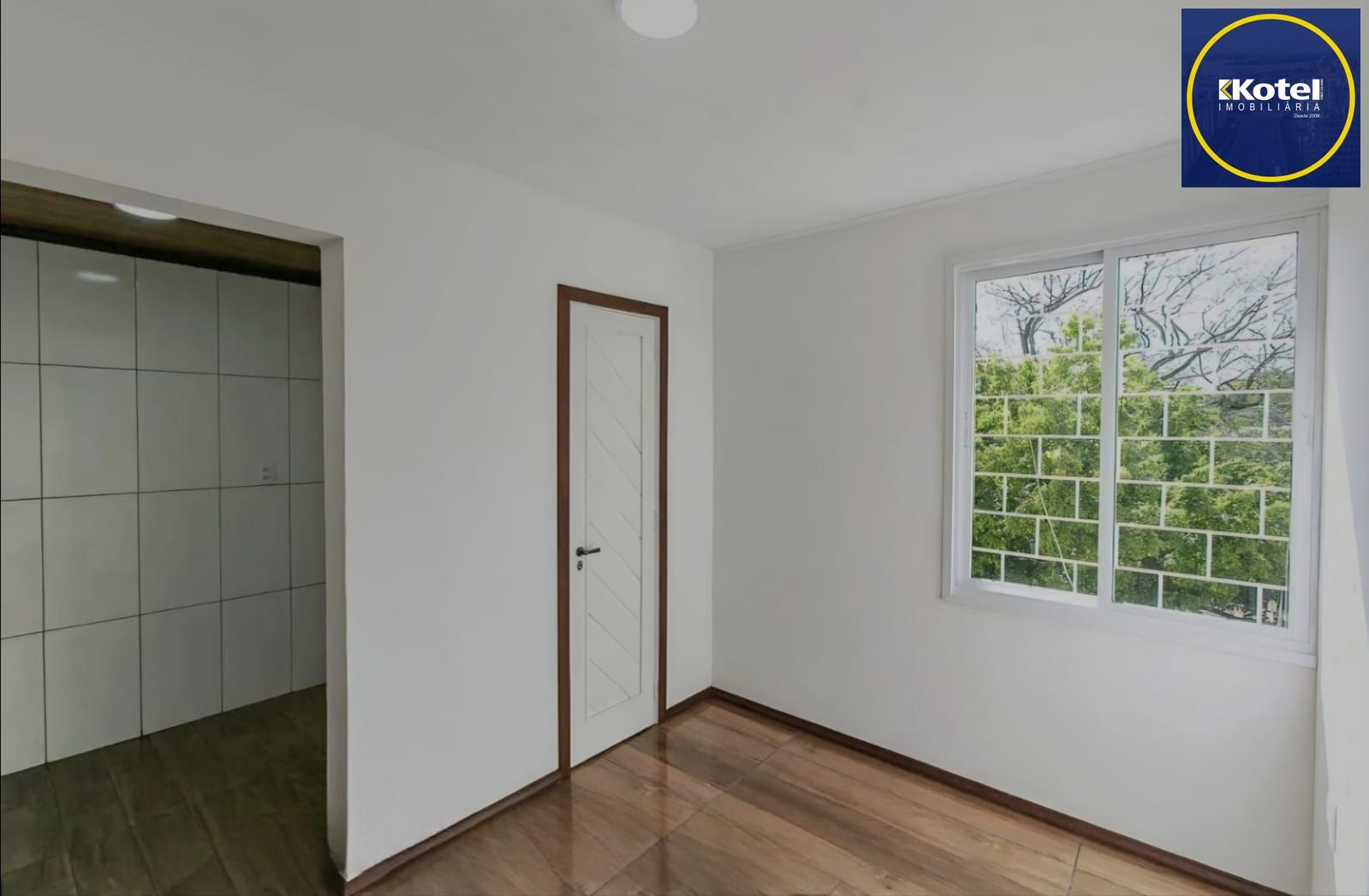 Edíficio Santa Rita - Apartamento a venda com 01 dormitório no bairro Partenon