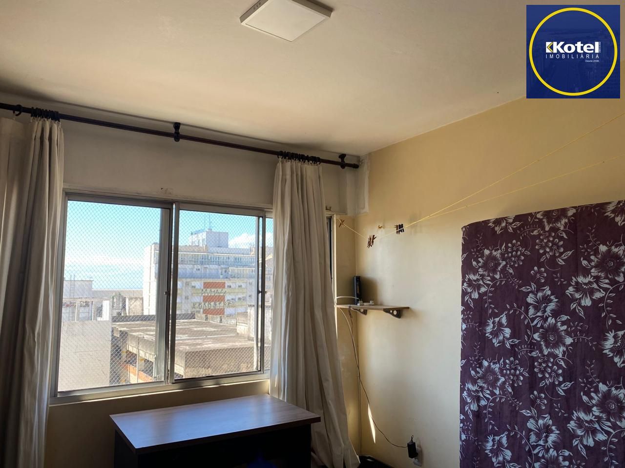 Apartamento Mobiliado a venda / Avenida Independência / 2 Dormitórios
