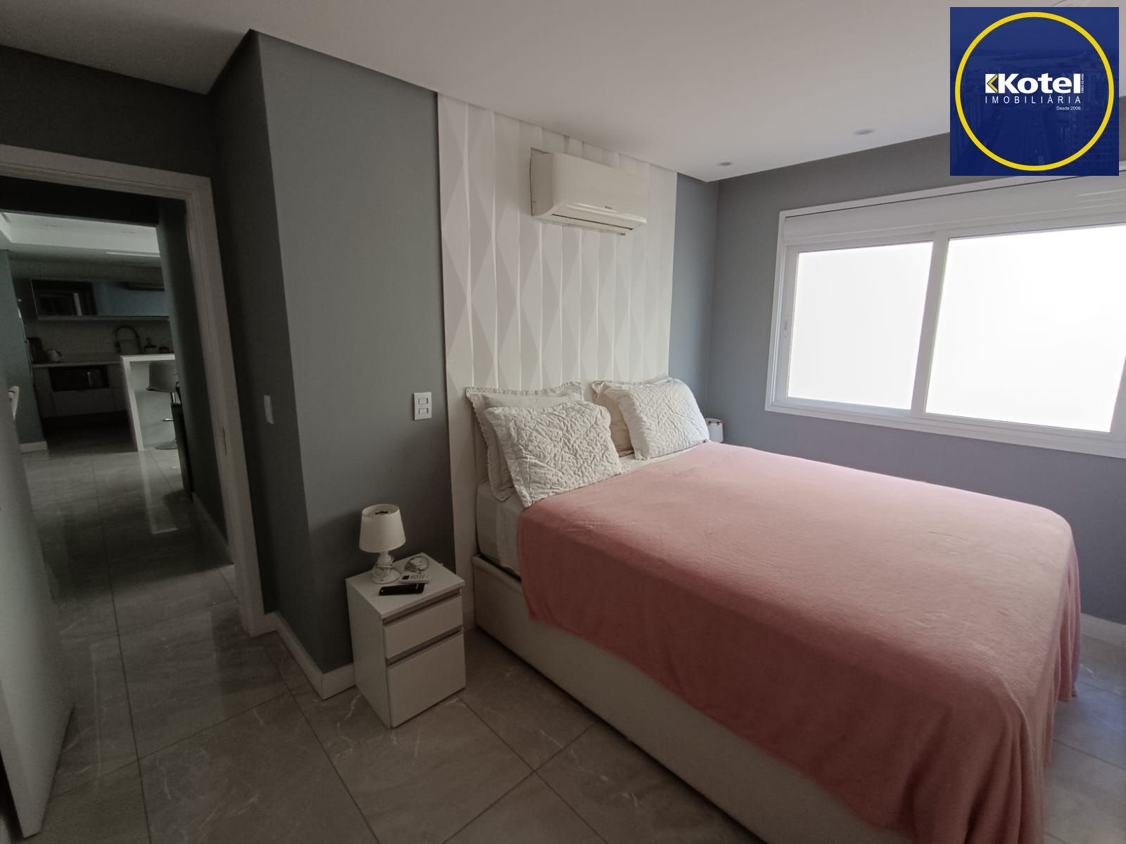Apartamento 2 Dormitórios com Suíte e Móveis Planejados no Cristo Redentor