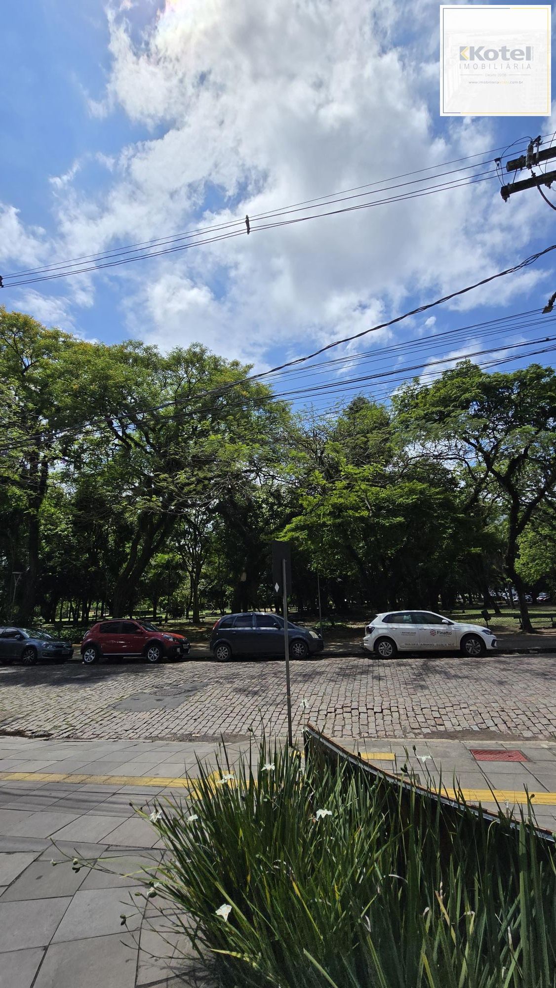 Em frente ao Parcão