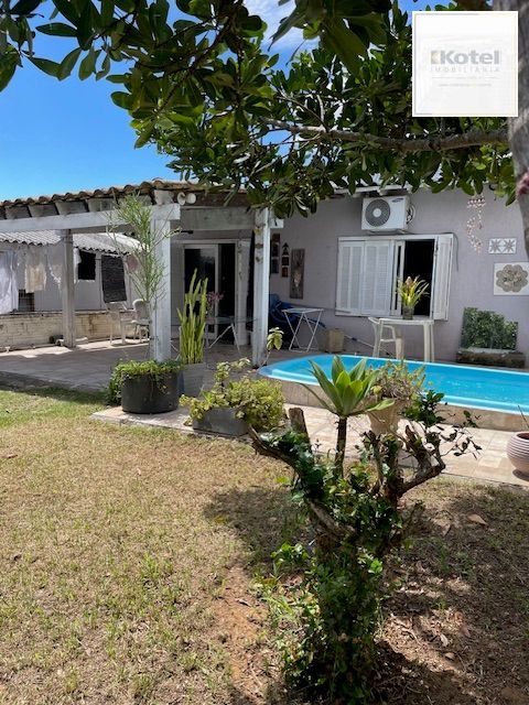 Casa Térrea com 2 Dorms (1 Closet) e Lazer Completo