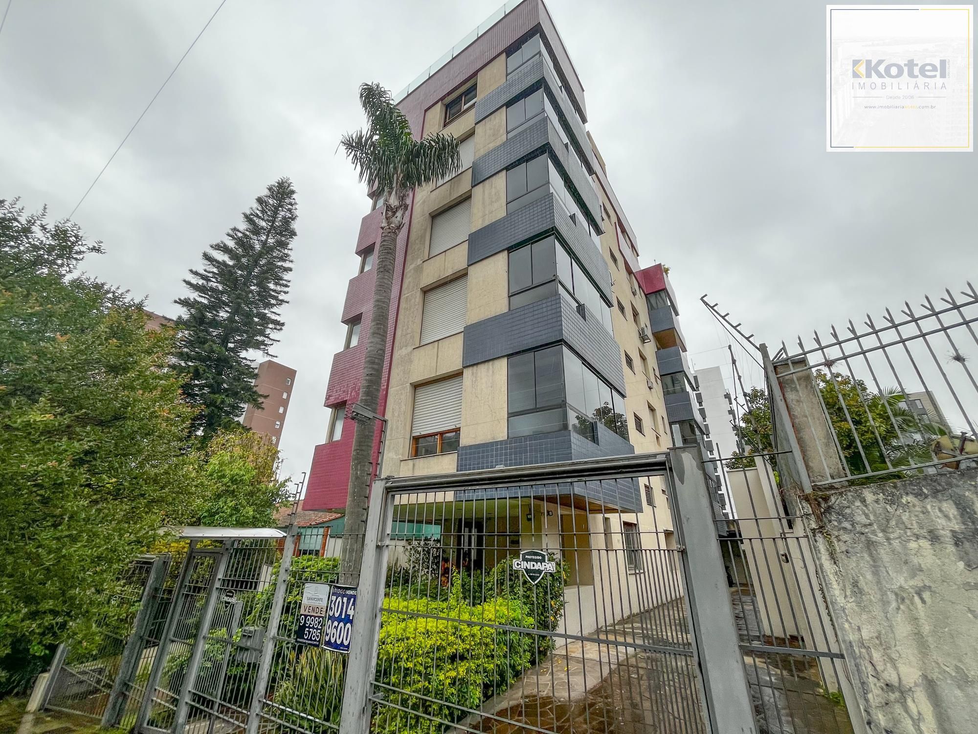 Apartamento de dois dormitórios e uma vaga de garagem no bairro Auxiliadora