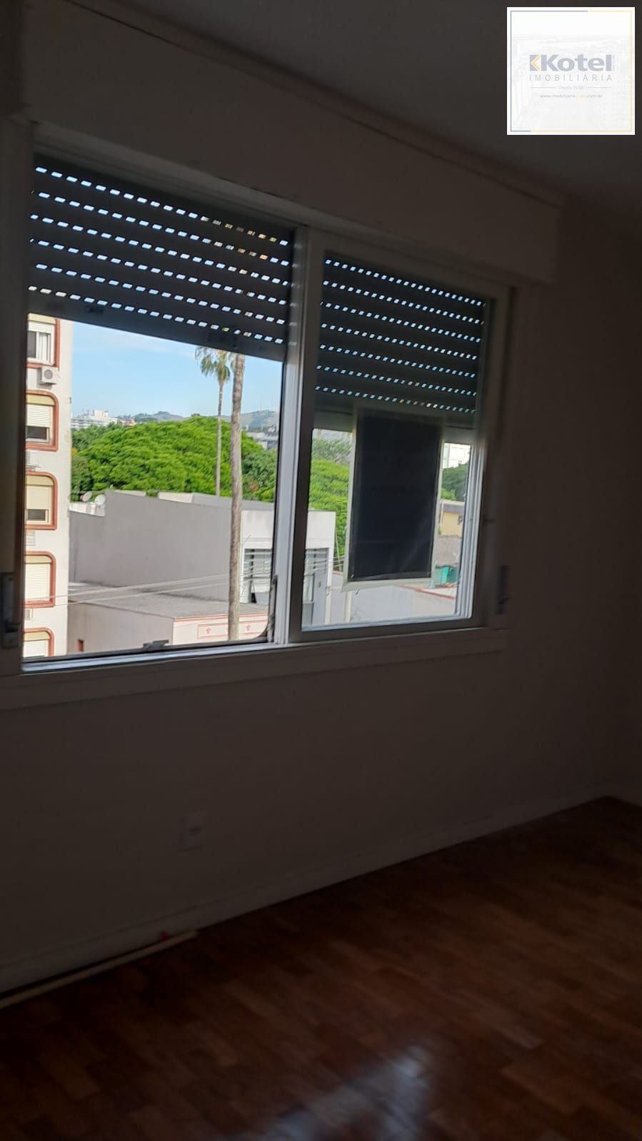 Apartamento de 2 quartos no bairro Menino Deus em Porto Alegre