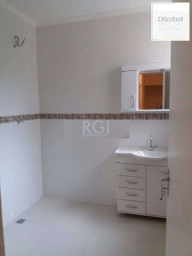 Apartamento de três dormitórios no bairro Independência em Porto Alegre. — foto 3