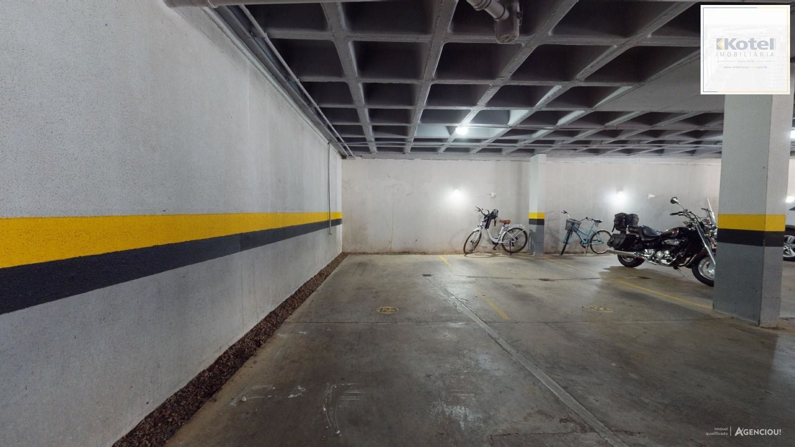 Apartamento de 2 quartos, suíte e 1 vaga de garagem no bairro Tristeza em POA — foto 4