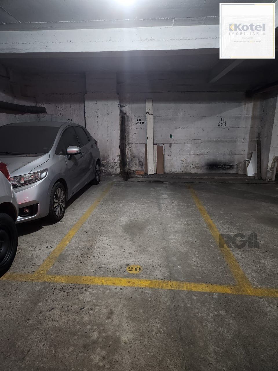 Apartamento de 1 quarto e uma vaga de garagem no bairro Floresta em Porto Alegre — foto 3