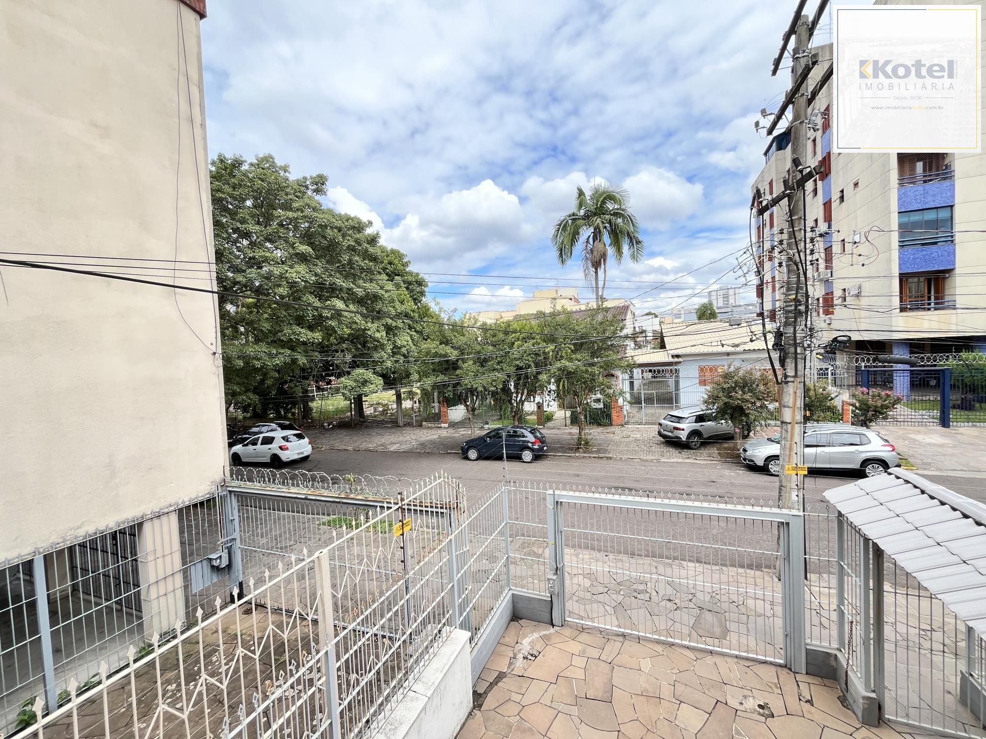 Apartamento de 2 quartos no bairro Cristo Redentor em Porto Alegre/RS