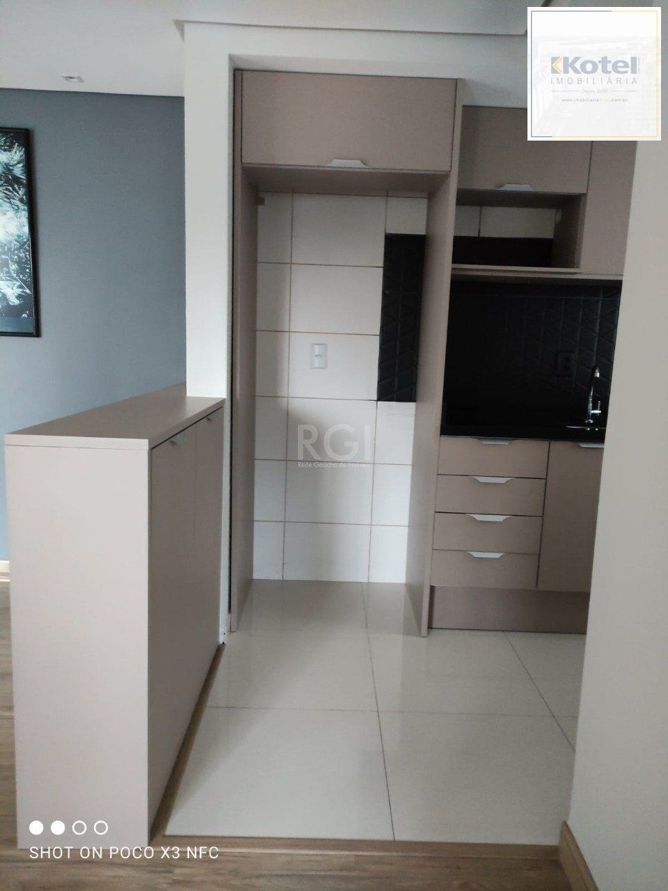 Apartamento para Venda - 47m², 2 dormitórios, Agronomia — foto 2