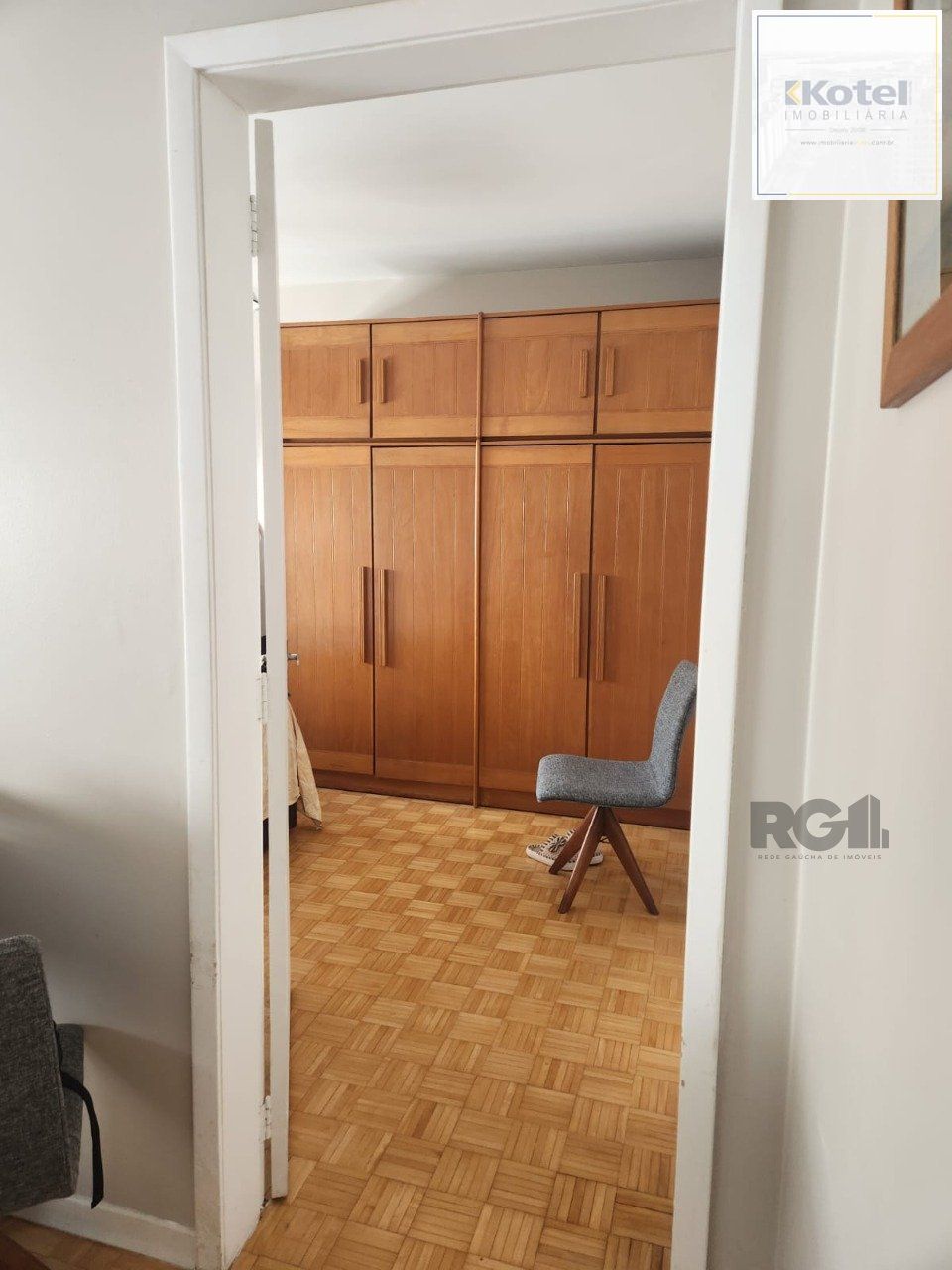 Apartamento de 1 quarto e uma vaga de garagem no bairro Floresta em Porto Alegre — foto 5