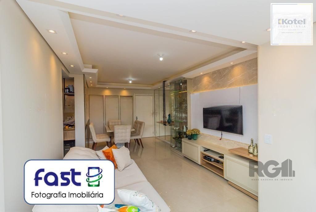 Apartamento 3 quartos, sendo 1 suíte, 82 m² de área privativa e 2 vagas de garagem individuais. Localizado na Rua/Av. Grecia, no bairro Passo D Areia em Porto Alegre.