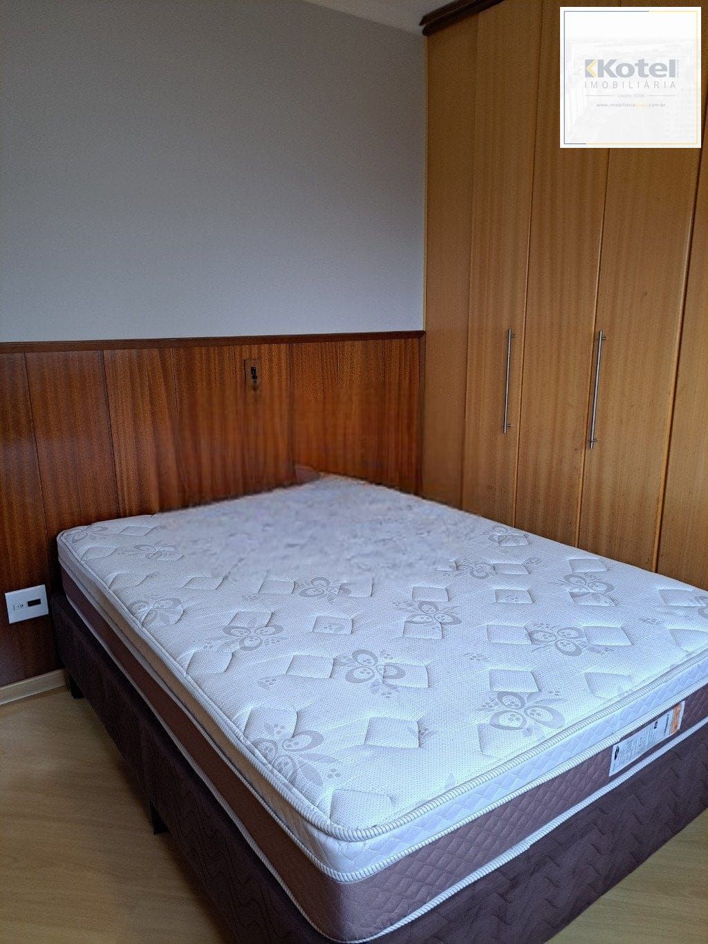 Apartamento de 3 quartos, suíte e 2 vagas de garagem no bairro Passo da Areia — foto 5