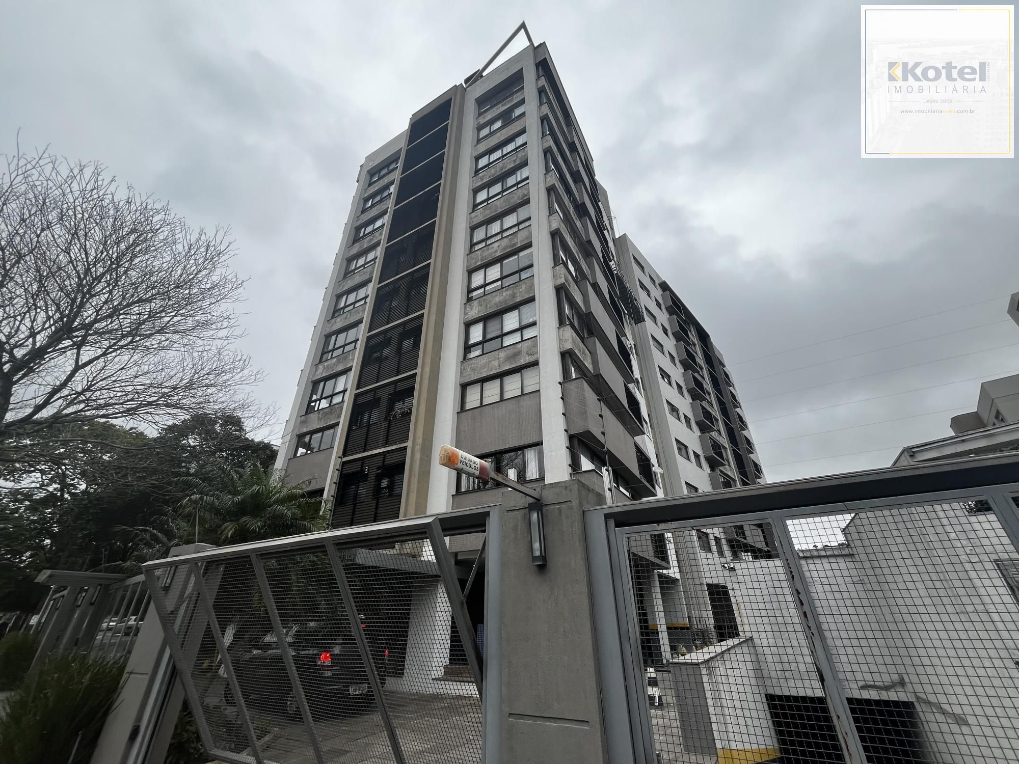 Apartamento de 3 quartos, suíte e 2 vagas de garagem no bairro Tristeza em POA