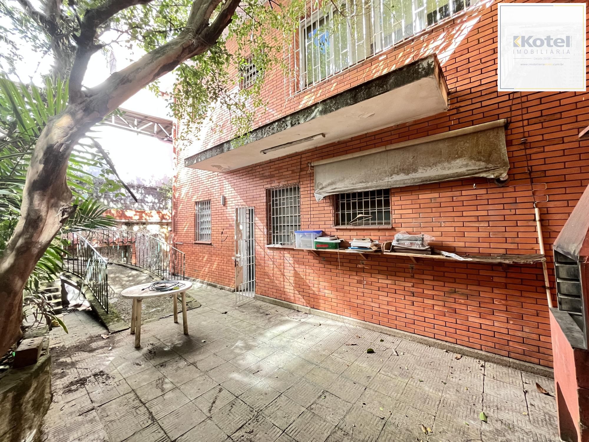 Casa na Quintino Bocaiuva com 400,00m². — foto 2