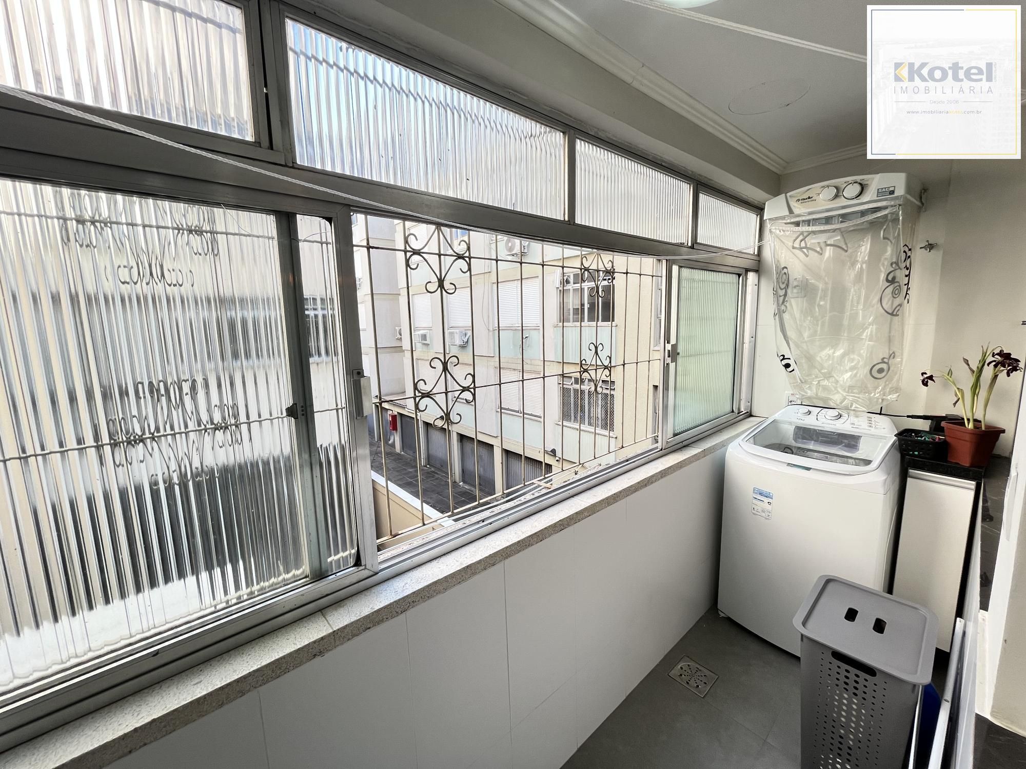 Apartamento de 2 quartos, suíte e 2 vagas de garagem no bairro Petrópolis em POA — foto 5