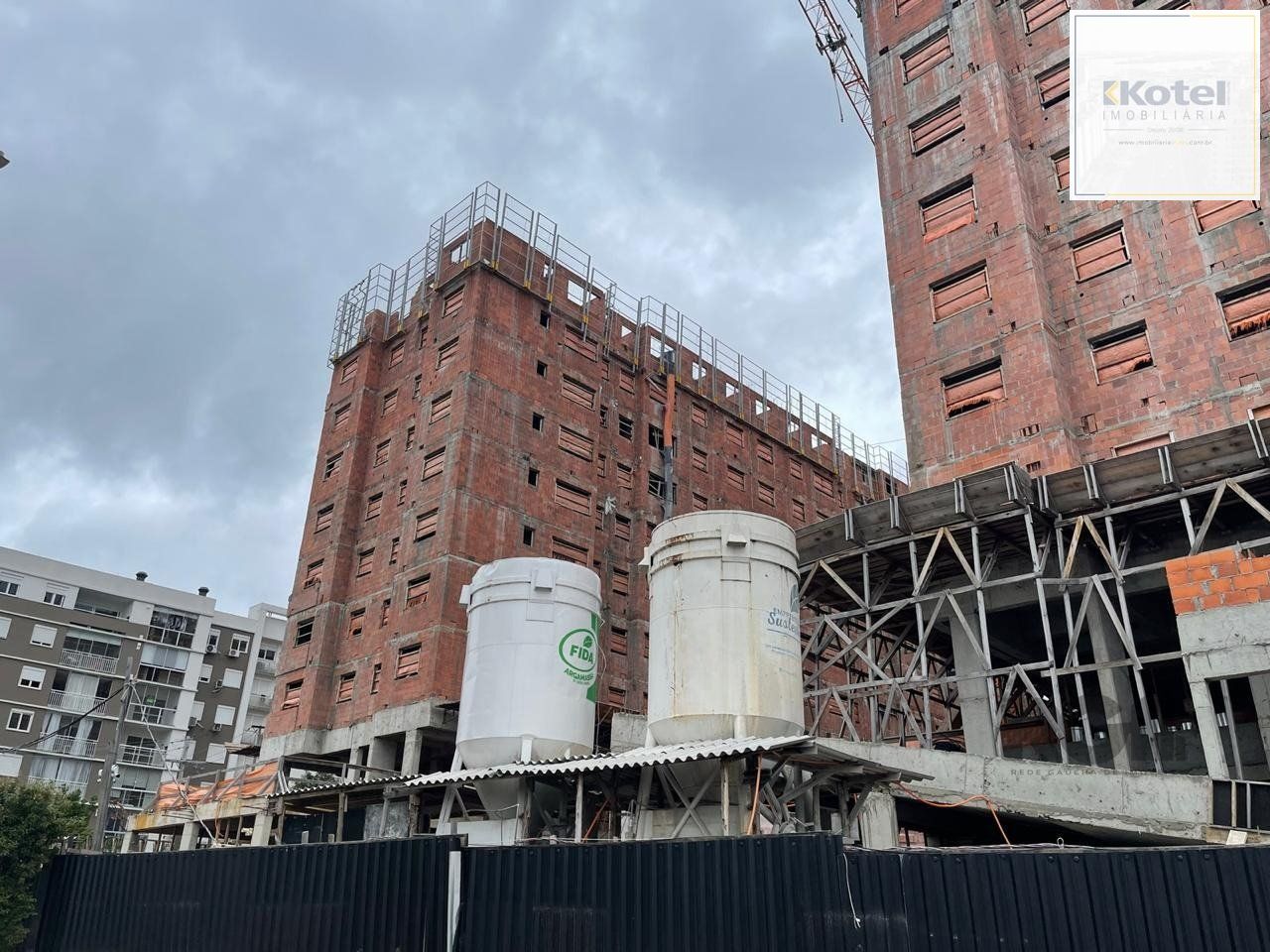Apartamento para venda com 49 metros quadrados com 2 quartos em Jardim Sabará - Porto Alegre - RS — foto 2
