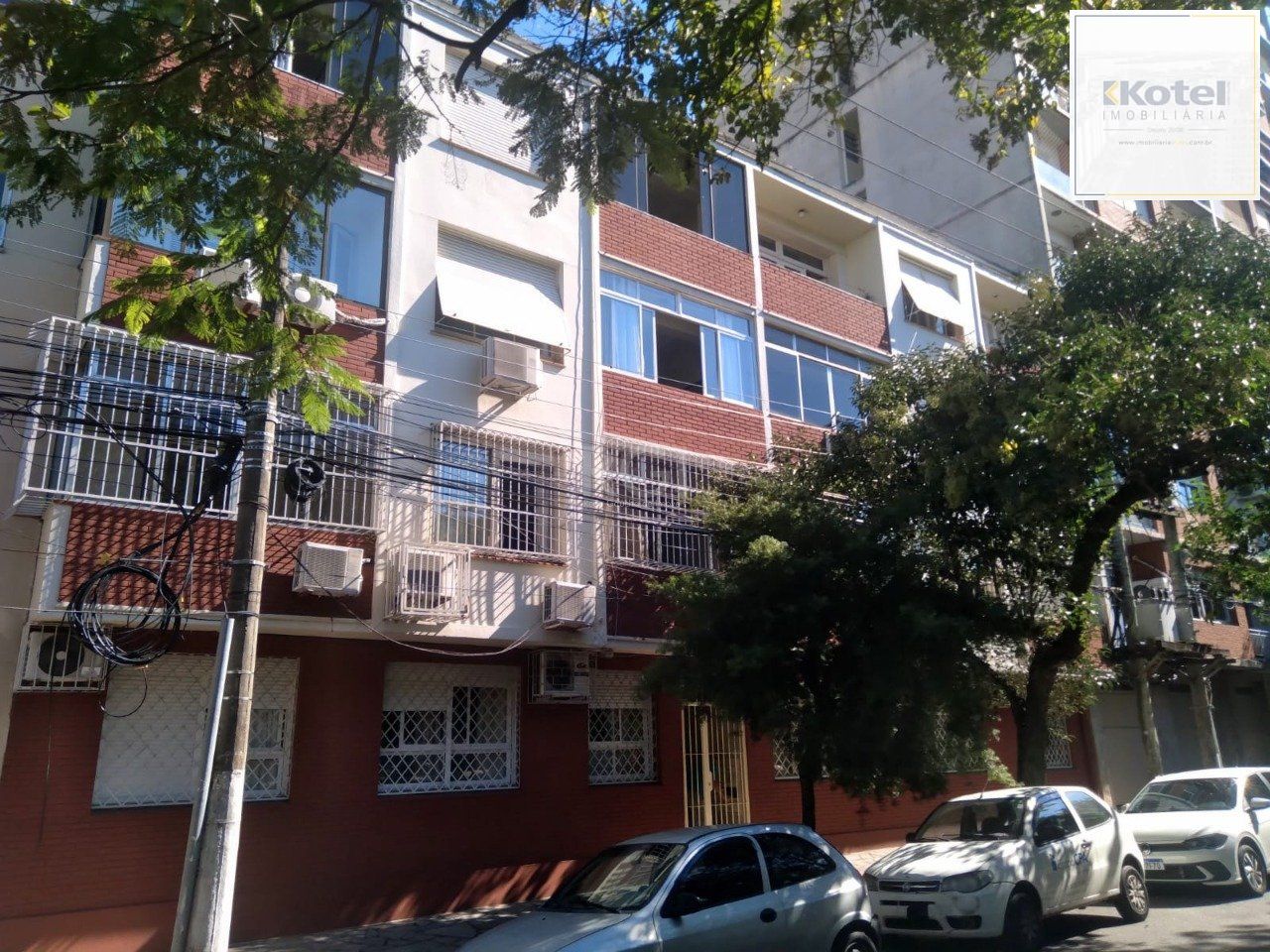 Amplo apartamento, 107 metros privativos. 3 dormitórios