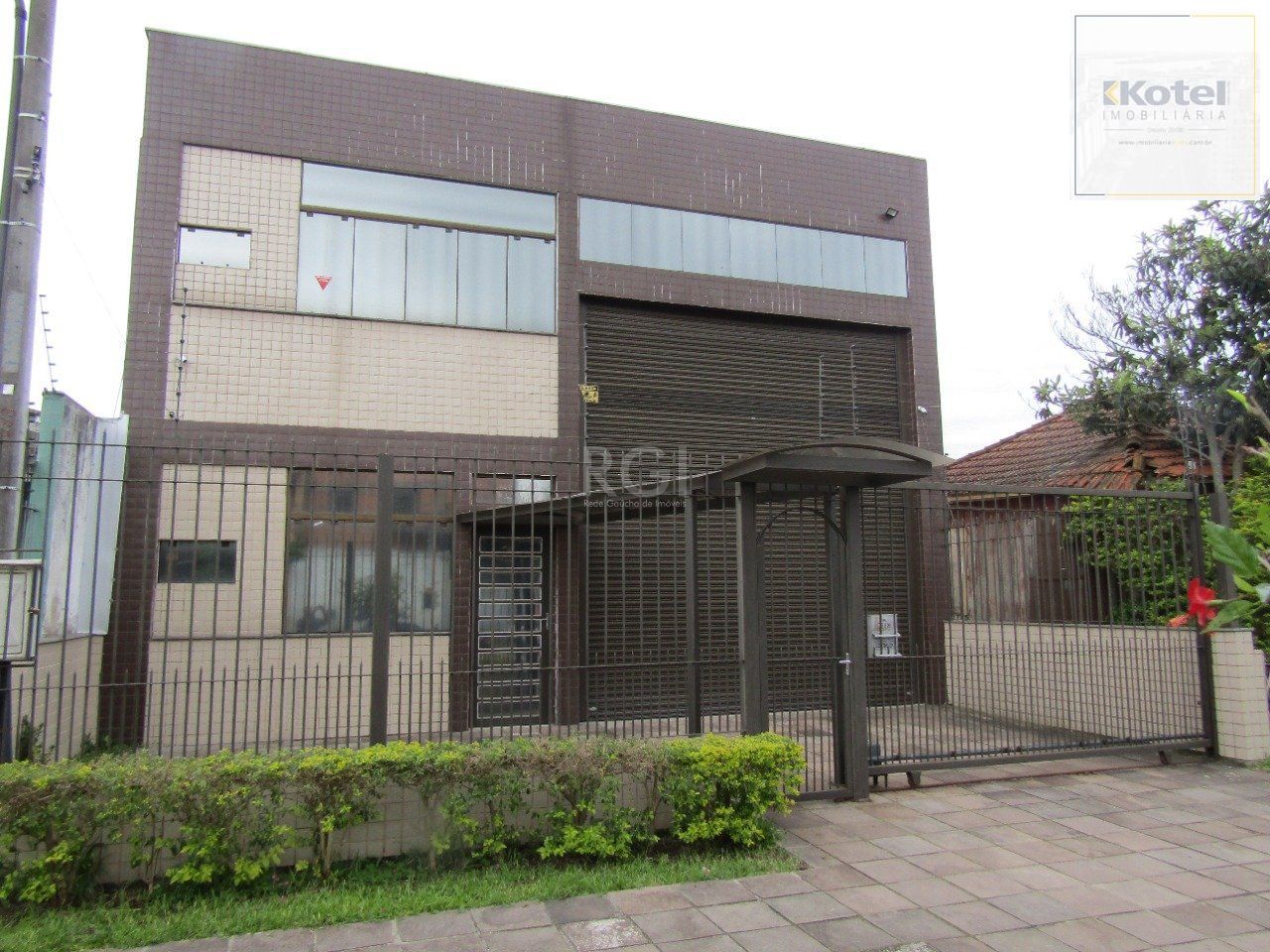 Depósito/Pavilhão para Venda - 195m², 0 dormitórios, Sarandi — foto 2