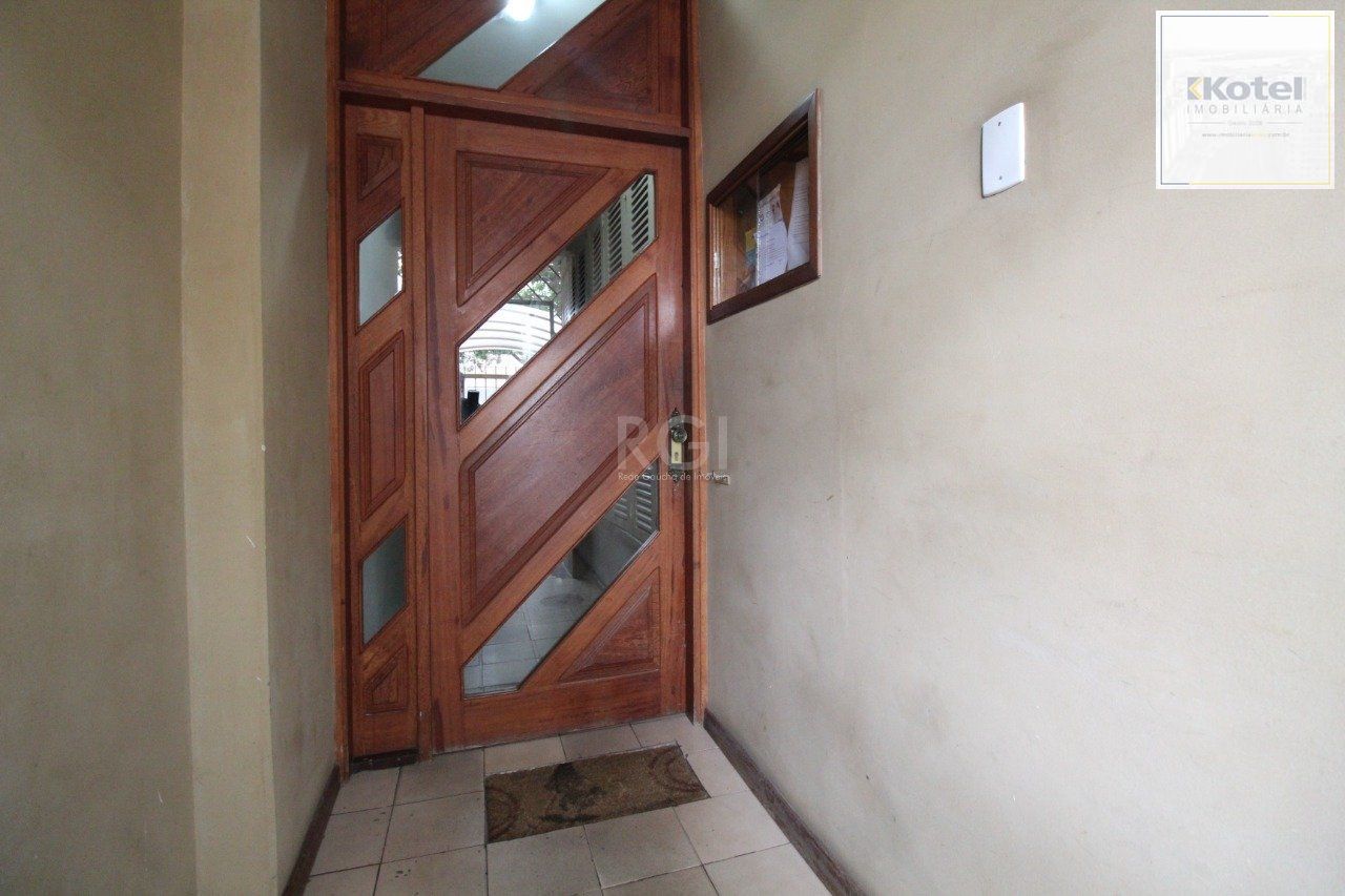 Apartamento para Venda - 61.8m², 2 dormitórios, sendo 1 suites, Cidade Baixa