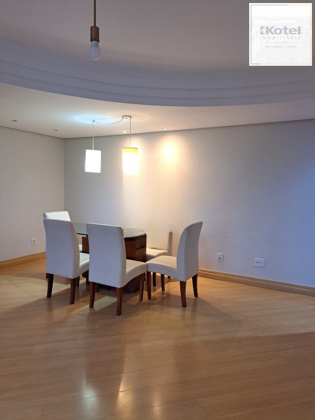 Apartamento de 3 quartos, suíte e 2 vagas de garagem no bairro Passo da Areia — foto 2