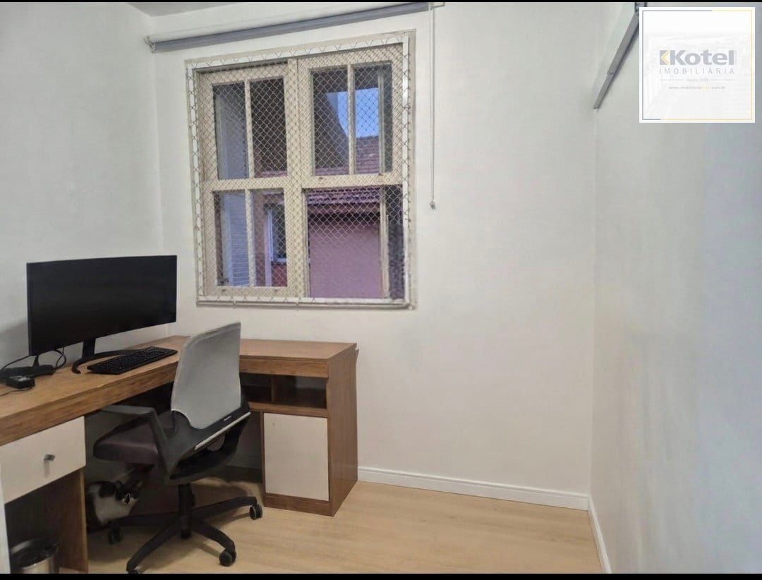 Apartamento Reformado de 2 Dormitórios à Venda Portaria 24 Horas Financiável