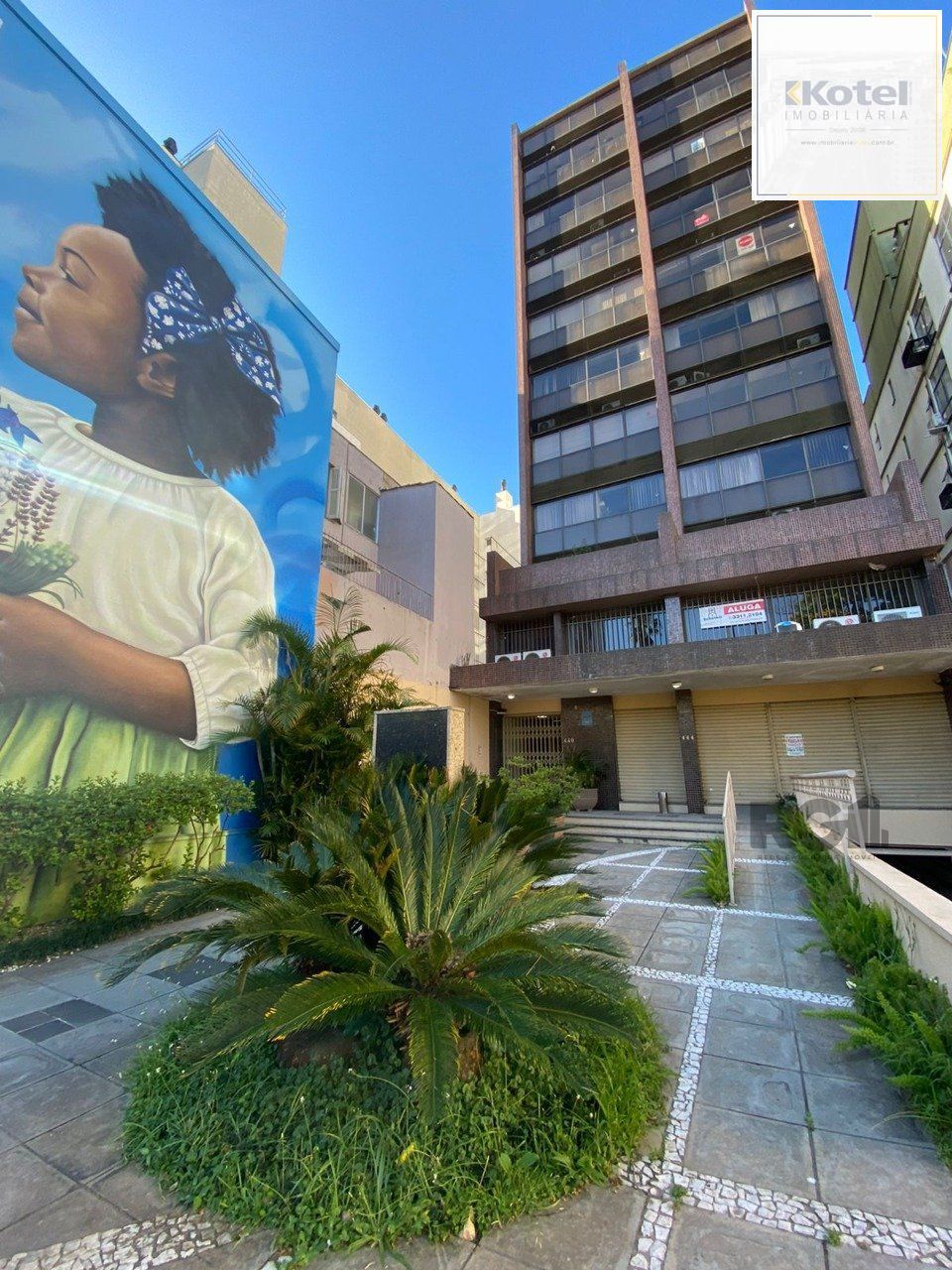Sala Comercial à venda, 49m², Bom Fim - Porto Alegre — foto 2