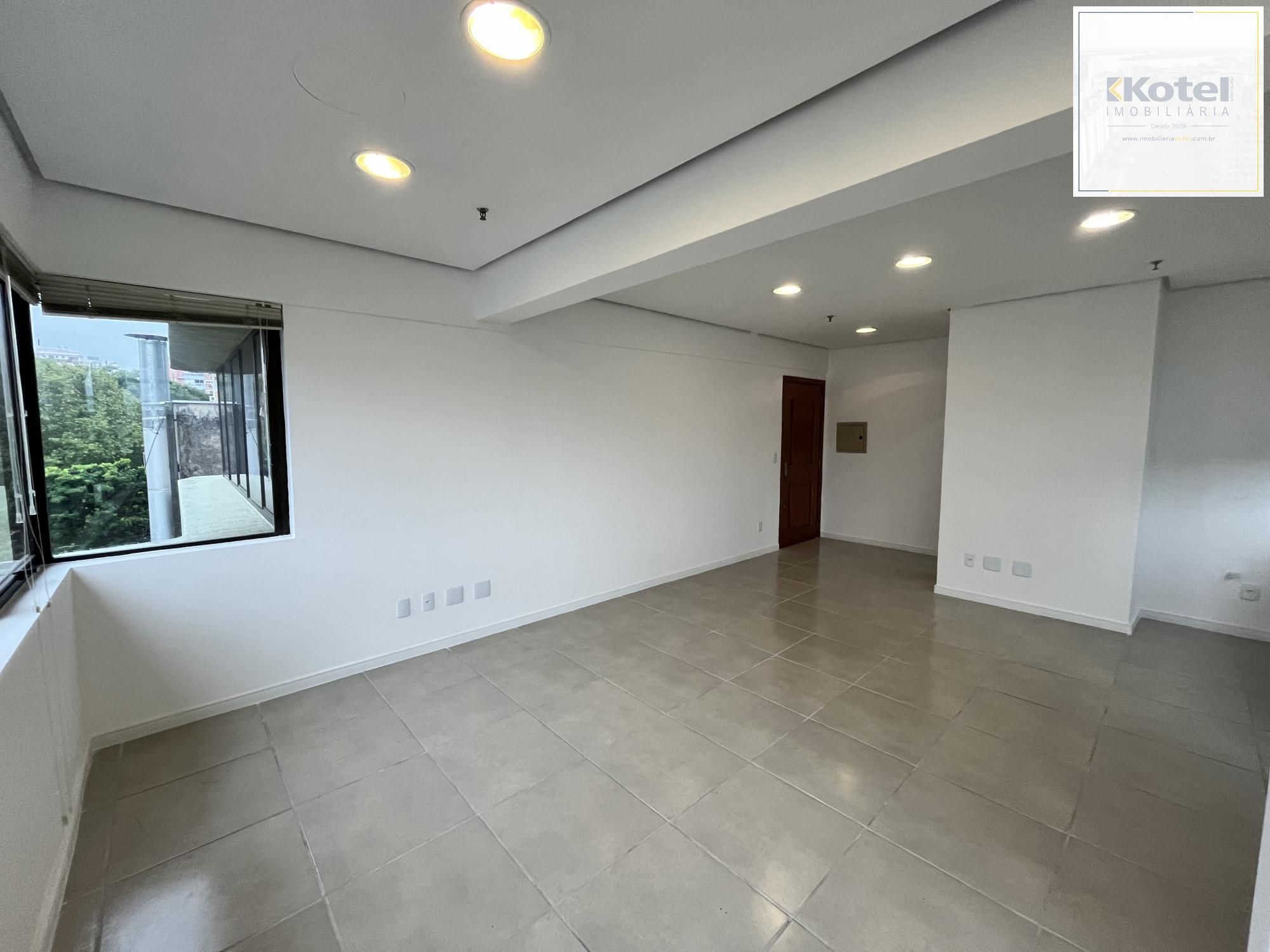sala comercial com uma vaga de garagem no bairro Bom Fim