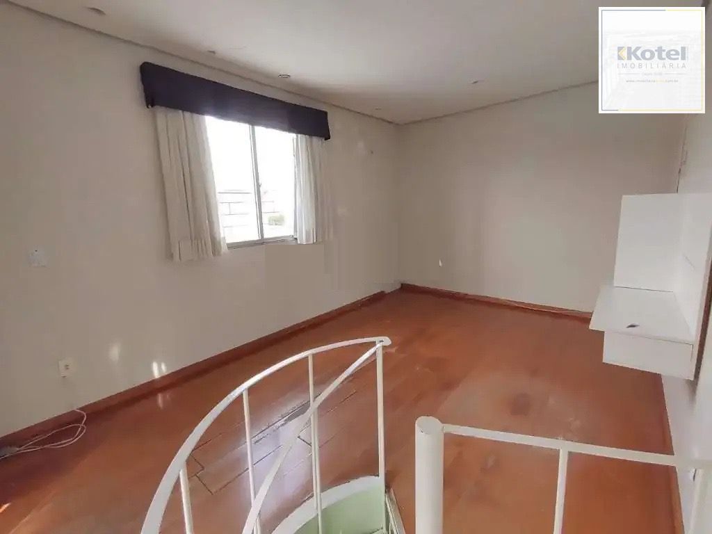 Apartamento de dois quartos no bairro Rio Branco em Porto Alegre