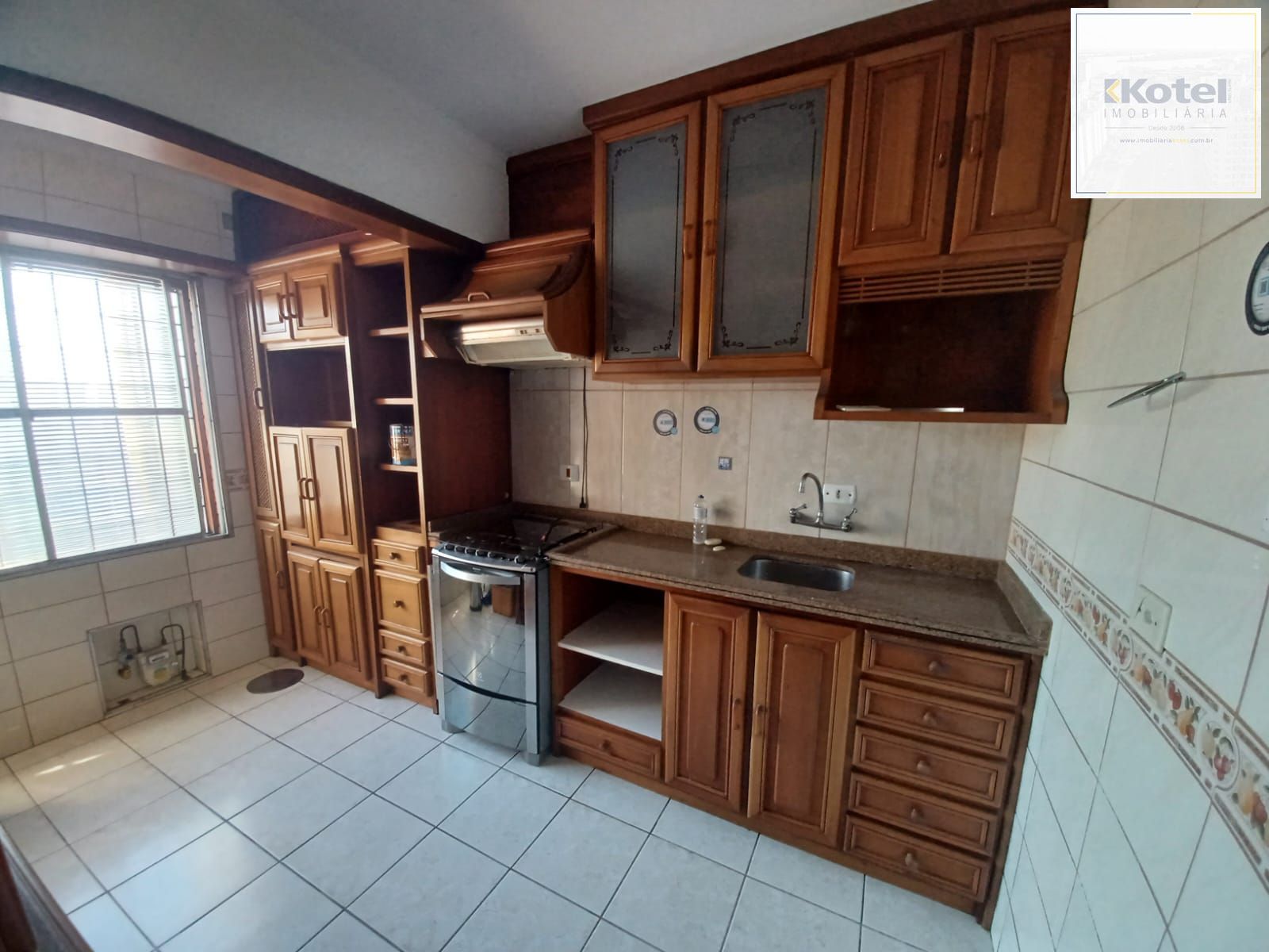 Cobertura de 2 quartos, 2 banheiros e 1 vaga de garagem no bairro Menino Deus — foto 4