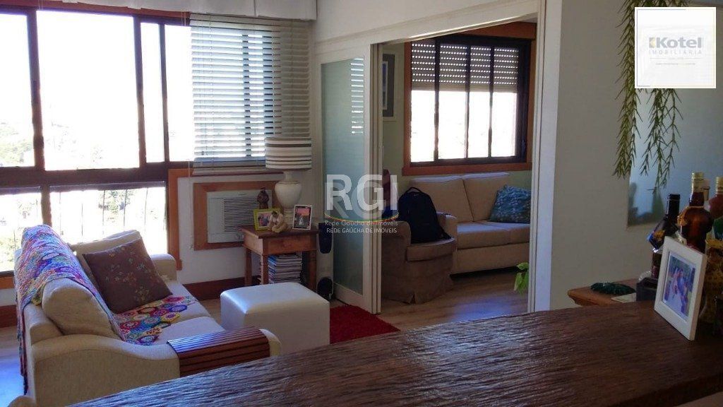 Apartamento para Venda - 90m², 3 dormitórios, sendo 1 suites, 1 vaga - Passo da Areia