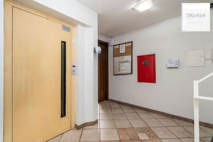 Apartamento, 3 quartos, à venda, 55 m², Farroupilha - Porto Alegre — foto 2