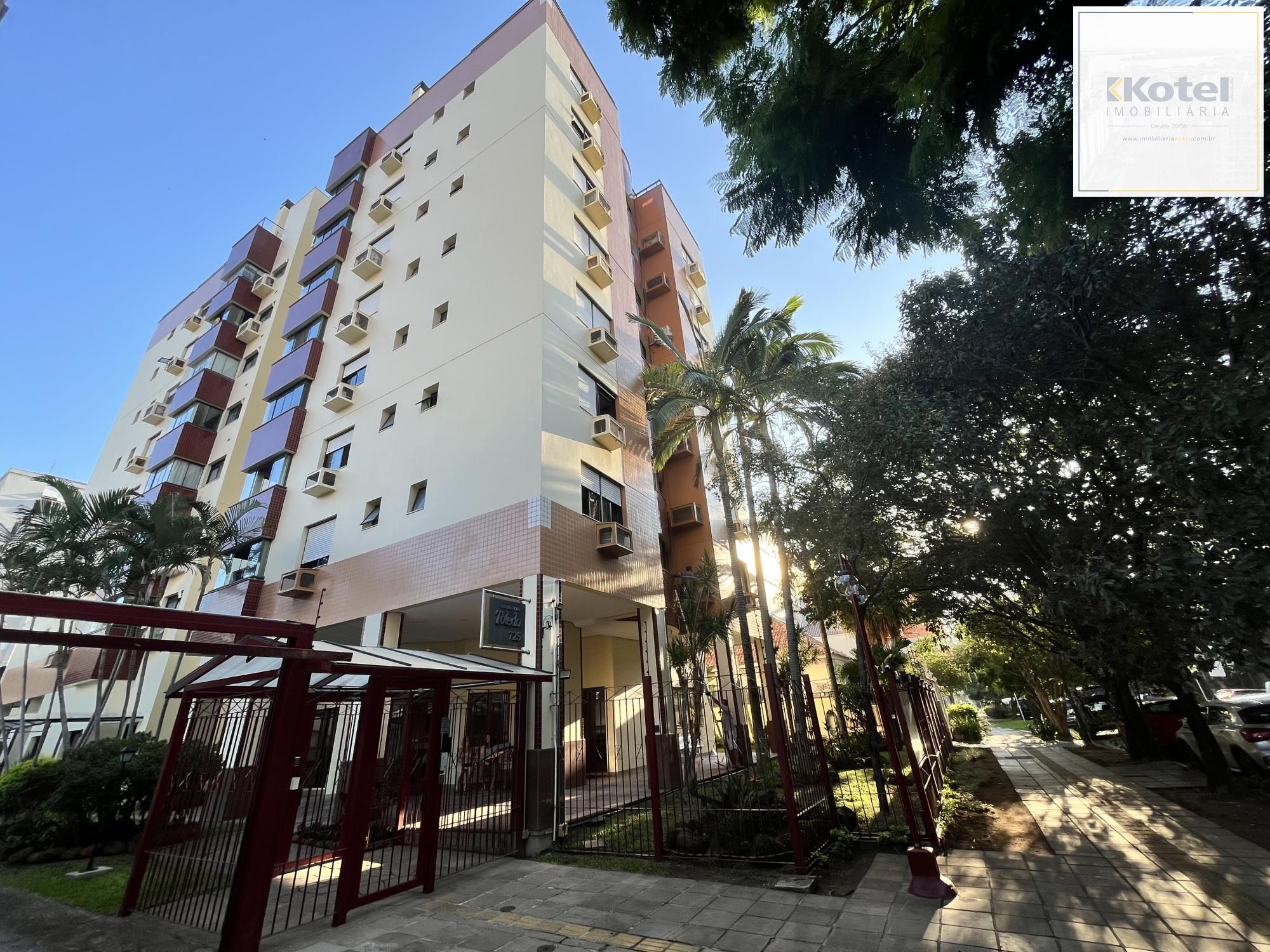 Cobertura de 3 quartos, suíte e 1 vaga de garagem no bairro Menino Deus — foto 2
