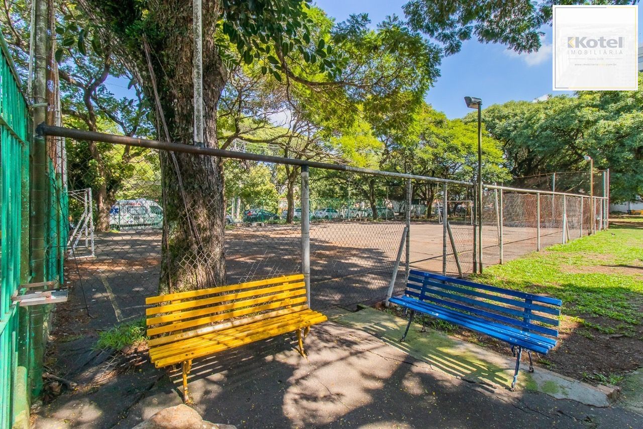 Apartamento à venda semimobiliado, decorado por arquiteta e pronto para morar.