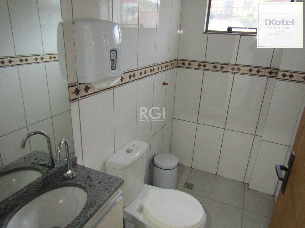 Depósito/Pavilhão para Locação/Aluguel - 195m², 0 dormitórios, Sarandi — foto 2