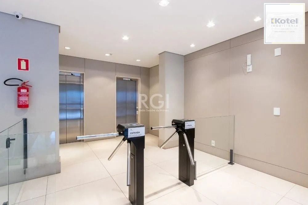 Sala comercial locada no EDIFİCIO Comum COLUMBUS OFFICE CENTER,