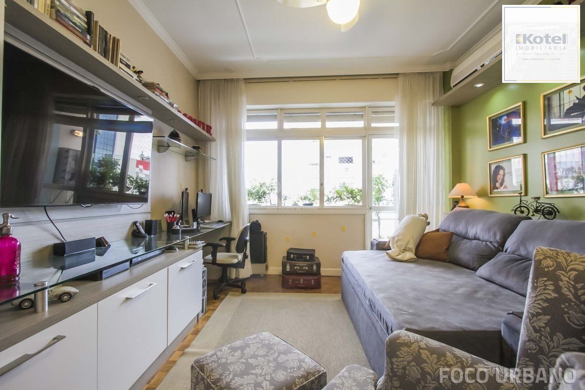 Apartamento para Venda - 155m², 4 dormitórios, sendo 1 suites, 1 vaga - Bom Fim