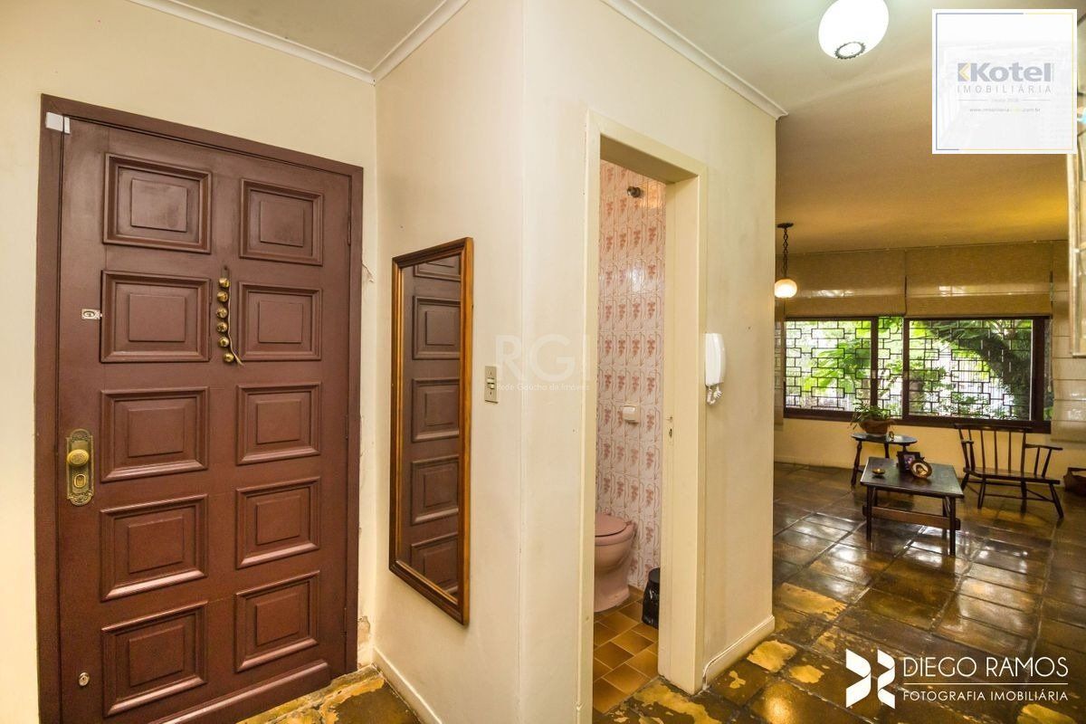 Casa para Venda - 168m², 4 dormitórios, sendo 1 suites, 3 vagas - Menino Deus — foto 5